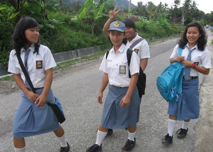 Индонезия в школу, опять двойка, школа, школьная форма